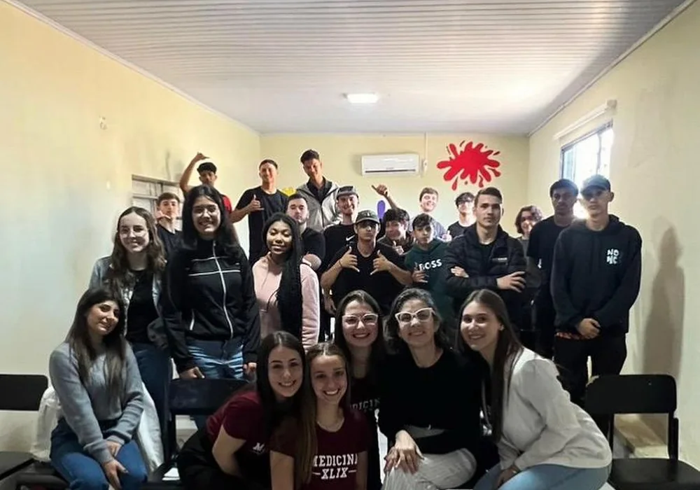 Turma de jovens participantes da USPF